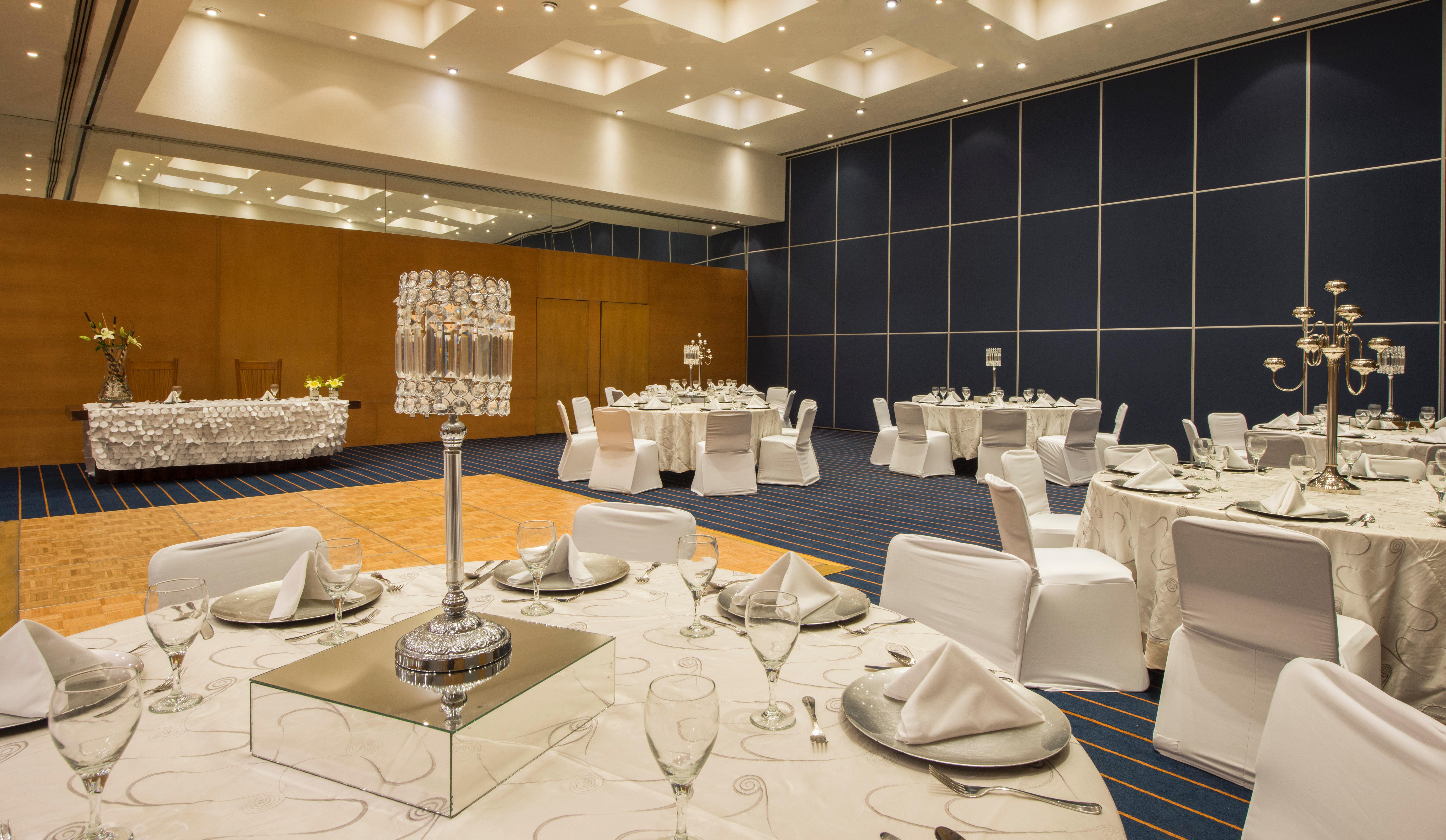 Real Inn Torreón Zewnętrze zdjęcie