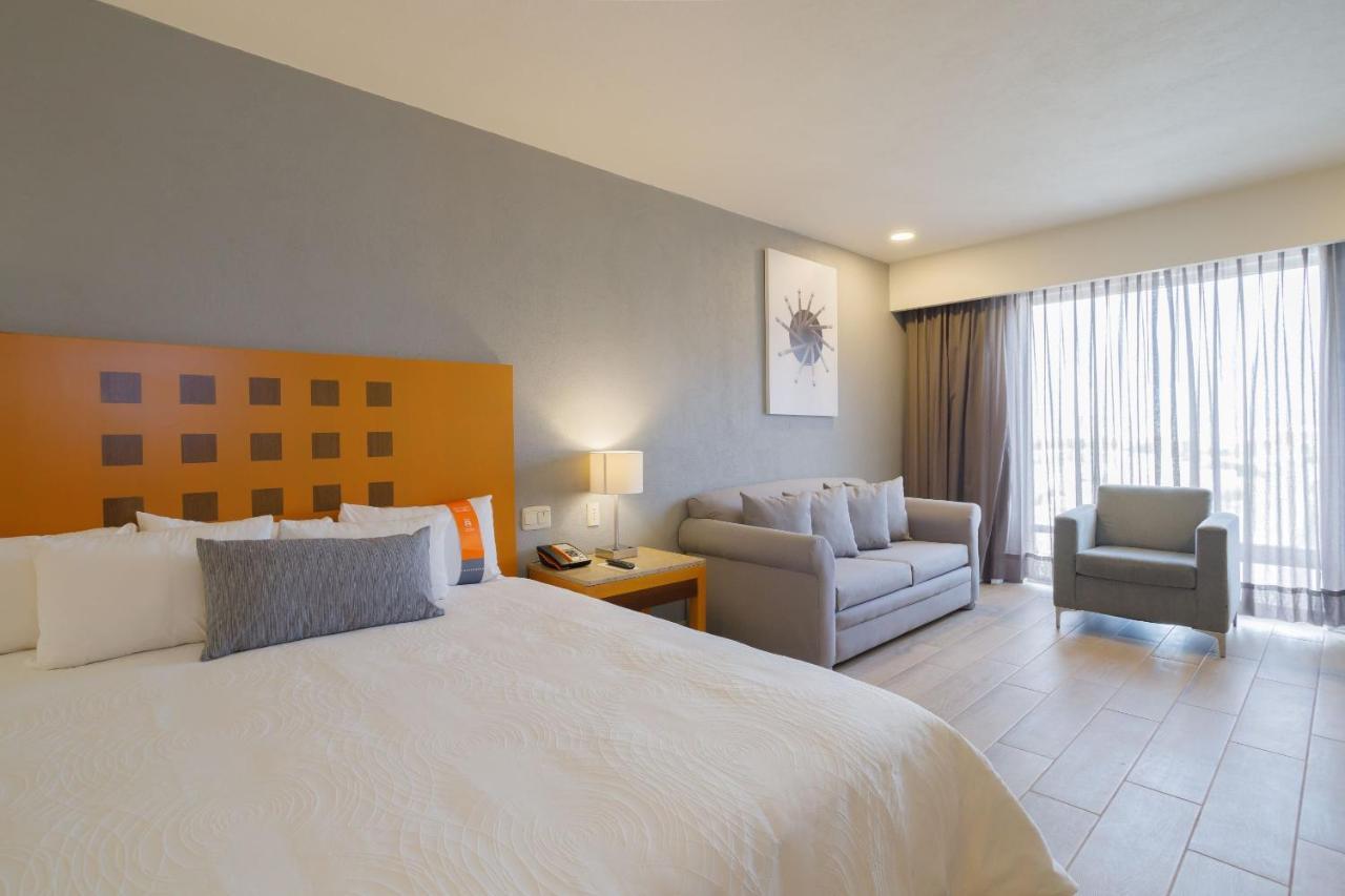 Real Inn Torreón Zewnętrze zdjęcie